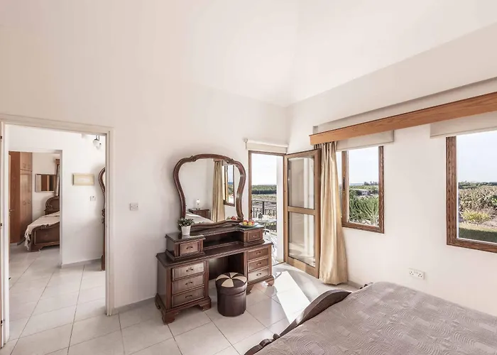 Kyveli 2 Villa Peyia